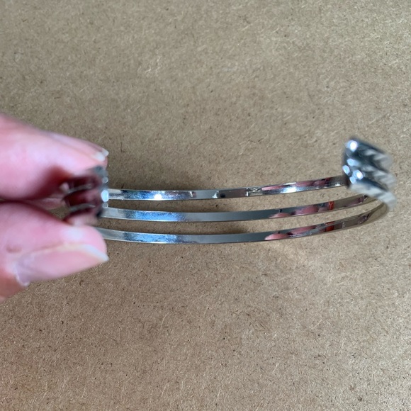 Silver tone cuff bracelet - Picture 4 of 4